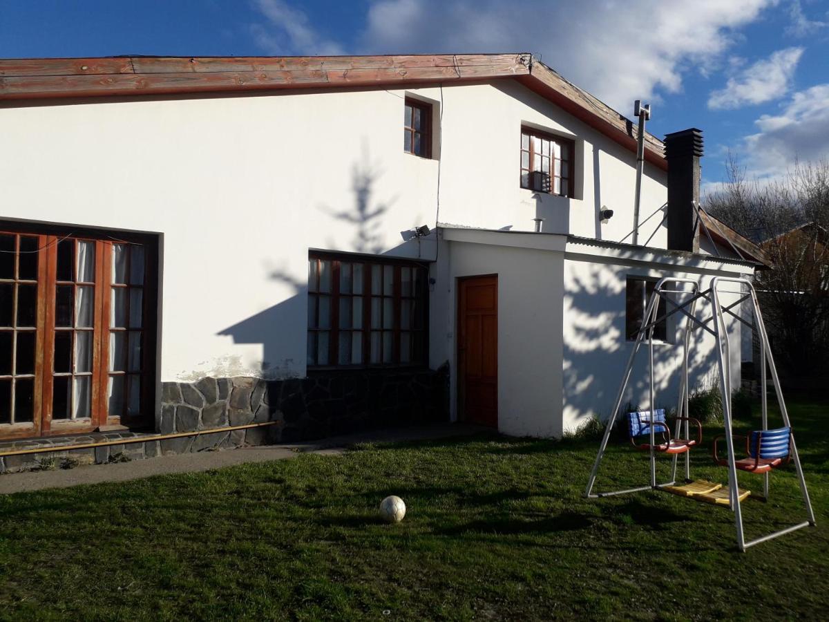 La Casa Del Mono Bed & Breakfast Ushuaia Exterior photo